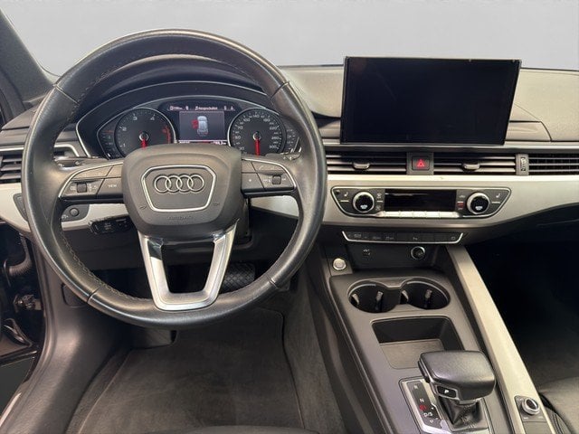Audi A4 Avant 40 TDI S line *PANO*SOUND*ACC*SZH*RFK* PDC SpurH