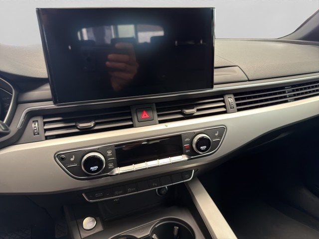 Audi A4 Avant 40 TDI S line *PANO*SOUND*ACC*SZH*RFK* PDC SpurH