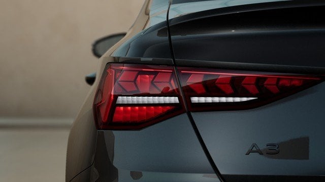 Audi A3 Limousine TFSI advanced *AHK*NAVI*KAMERA*