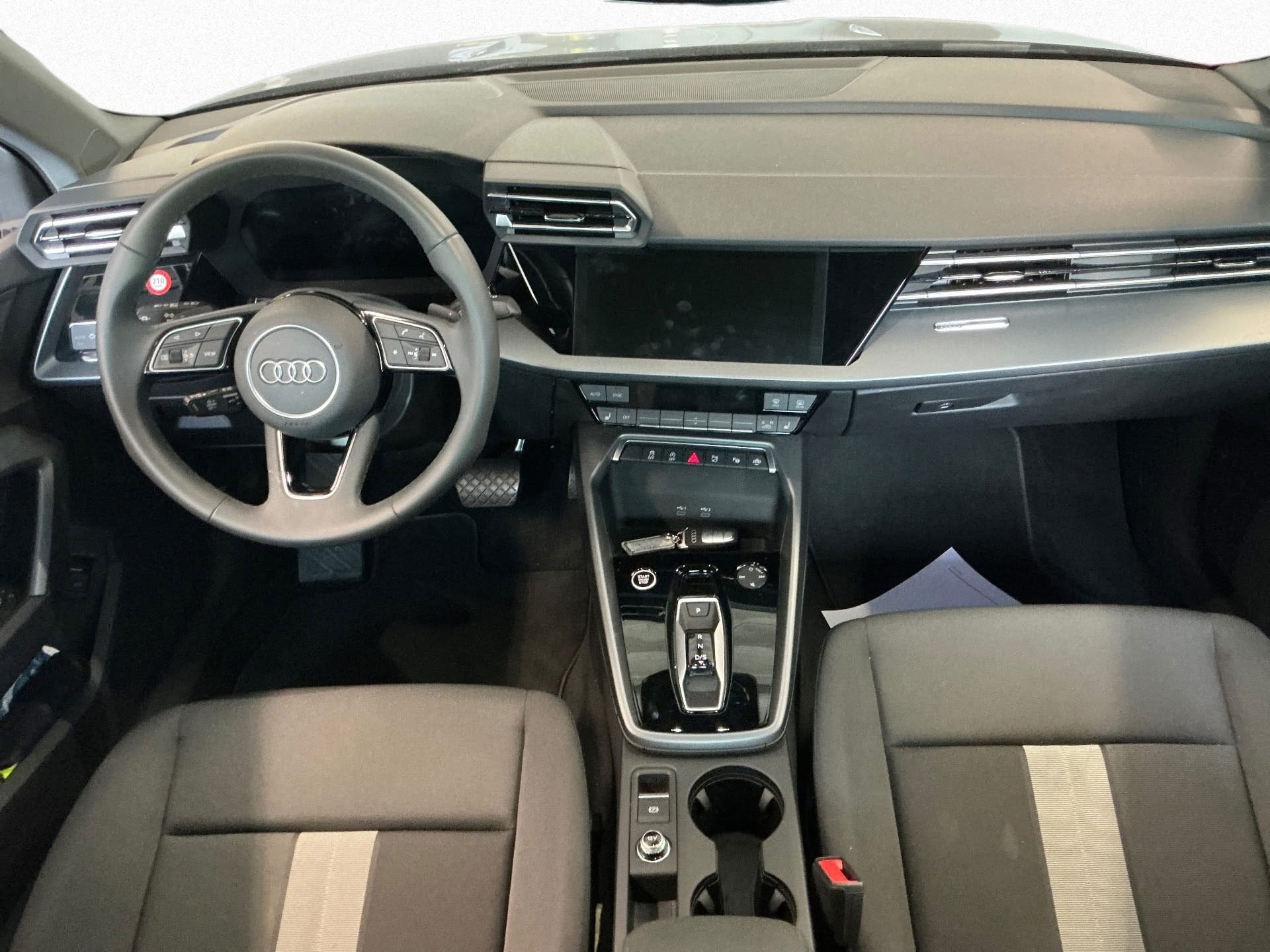 Audi A3 Limousine TFSI advanced *AHK*NAVI*KAMERA*