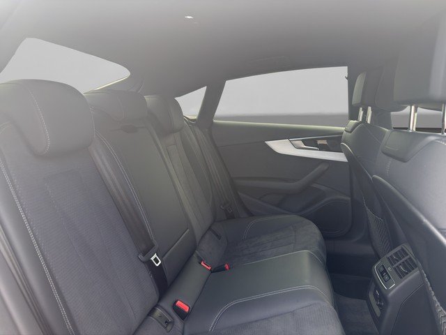 Audi A5 Sportb. 40 TFSI quattro *S line*Matrix*Kamera