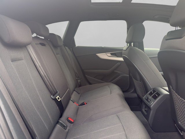 Audi A4 Avant 50 TDI quattro S line *LED*PANO*RFK*SH*