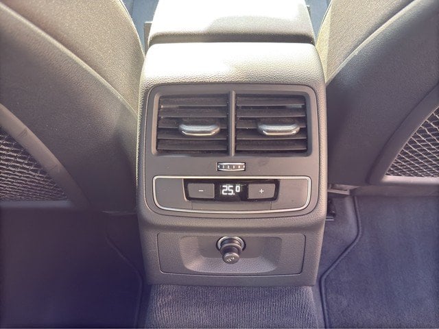 Audi A4 Avant 50 TDI quattro S line *LED*PANO*RFK*
