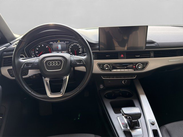 Audi A4 Avant 40 TFSI quattro advanced *NAVI*SOUND*