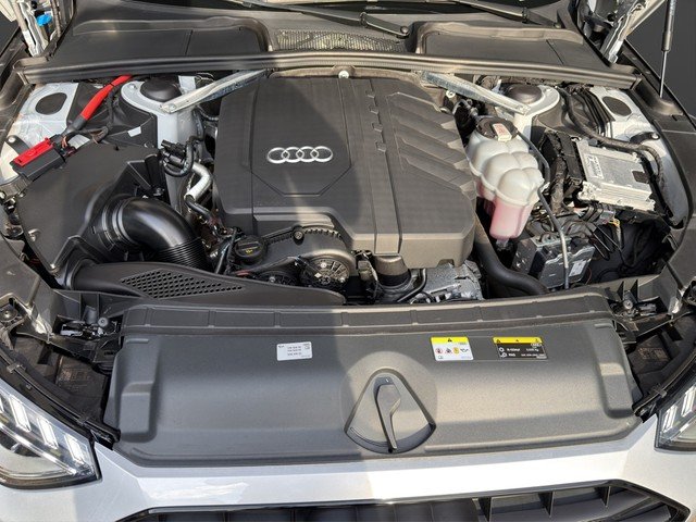 Audi A4 Avant 40 TFSI quattro advanced *NAVI*SOUND*