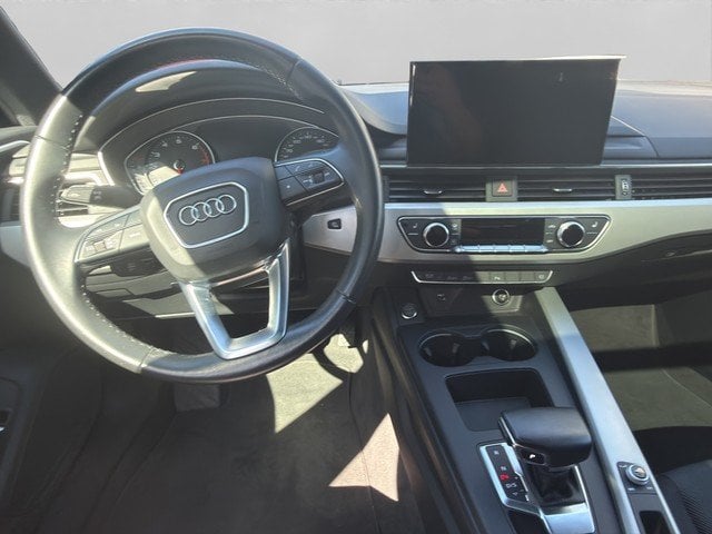 Audi A4 Avant 40 TFSI advanced *NAVI*LED*PANO*KAMERA* PDC