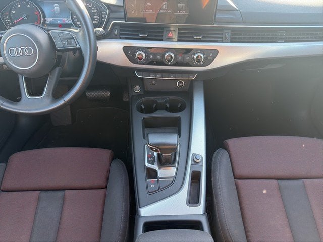 Audi A4 Avant 35 TDI S tronic GRA*PDC*RFK*NAVI*SZH PDC DynLicht