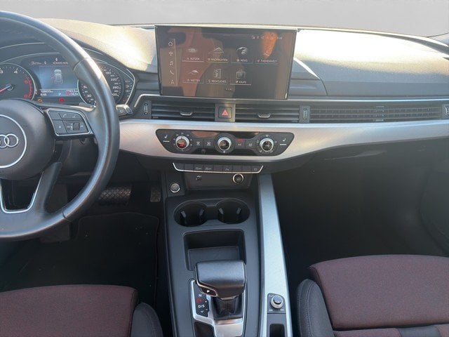 Audi A4 Avant 35 TDI S tronic GRA*PDC*RFK*NAVI*SZH PDC DynLicht