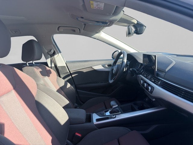 Audi A4 Avant 35 TDI S tronic GRA*PDC*RFK*NAVI*SZH PDC DynLicht