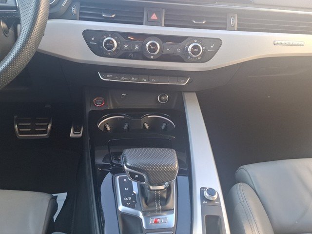 Audi S4 Avant 3.0 TDI quattro *PANO*MATRIX*B&O*OPTIK PDC
