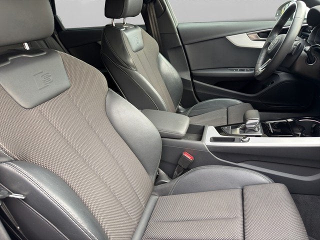 Audi A4 Avant 35 TFSI S Line MATRIX*NAVI*SHZ*KAMERA* PDC