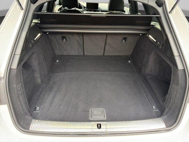 Audi A4 Avant 35 TFSI S Line MATRIX*NAVI*SHZ*KAMERA* PDC