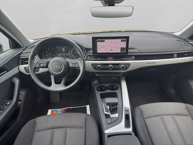 Audi A4 Avant 40 TDI quattro *AHK*RFK*PDC*GRA*AMI* PDC