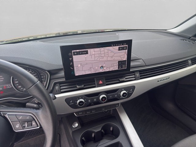 Audi A4 Avant 40 TDI quattro *AHK*RFK*PDC*GRA*AMI* PDC