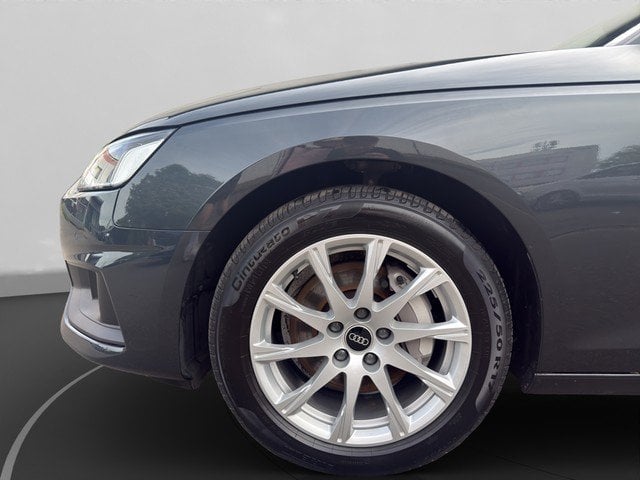 Audi A4 Avant 40 TDI quattro *AHK*RFK*PDC*GRA*AMI* PDC