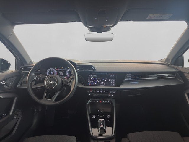 Audi A3 Limousine 30 TFSI advanced *AHK*NAVI*RFK*ACC*