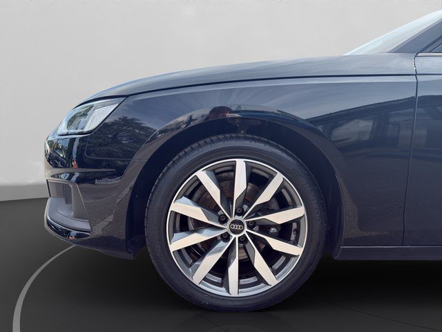 Audi A4 Avant 30 TDI *NAVI*AHK*RFK*ACC*SZH*KEYLESS* PDC DynLicht