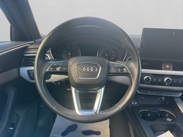 Audi A4 Avant 35 TDI *NAVI*MASSAGE*KAMERA*PRIVACY*SH* PDC DynLicht