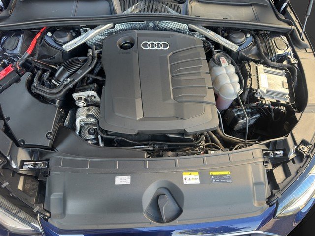 Audi A4 Avant 35 TDI *NAVI*MASSAGE*KAMERA*PRIVACY*SH* PDC DynLicht