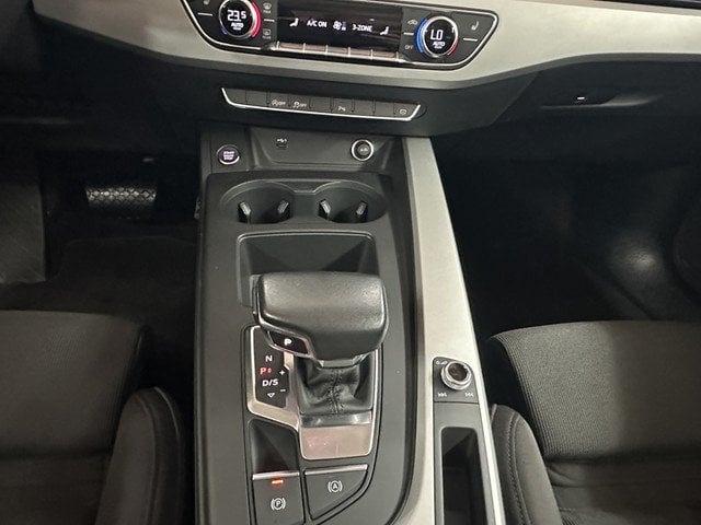 Audi A4 Avant 35 TDI *SHZ*NAVI*KAMERA* Akustikglas LM