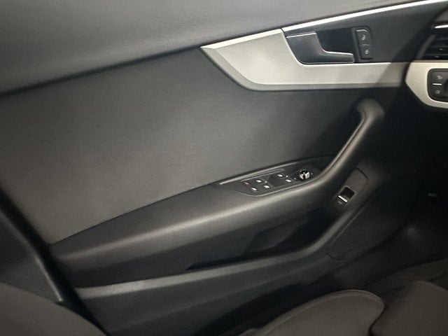 Audi A4 Avant 35 TDI *SHZ*NAVI*KAMERA* Akustikglas LM