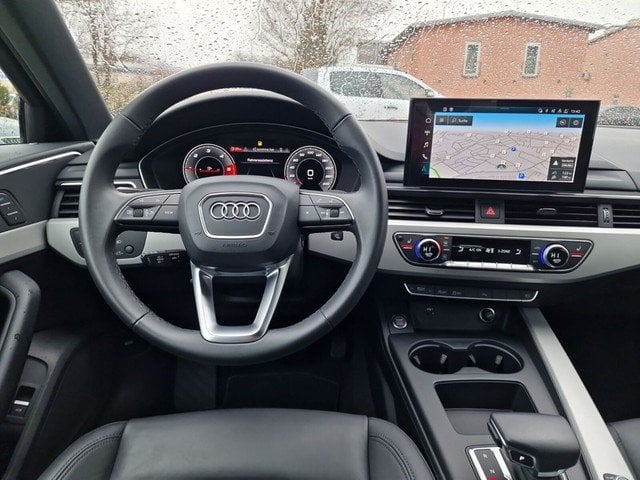 Audi A4 Avant 40 TDI quattro advanced LEDER*AHK*NAVI