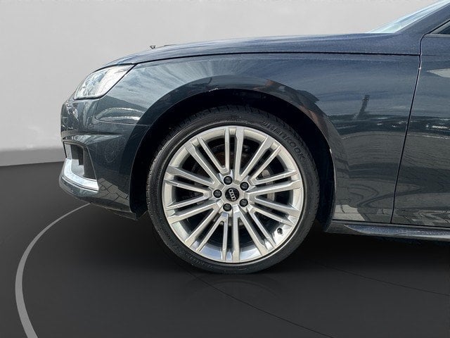 Audi A4 Avant 40 TDI quattro advanced *ACC*RFK*SZ*