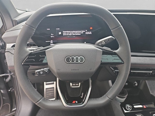 Audi Q6 SB e-tron quattro Pano*AHK*Tech Pro*B&O