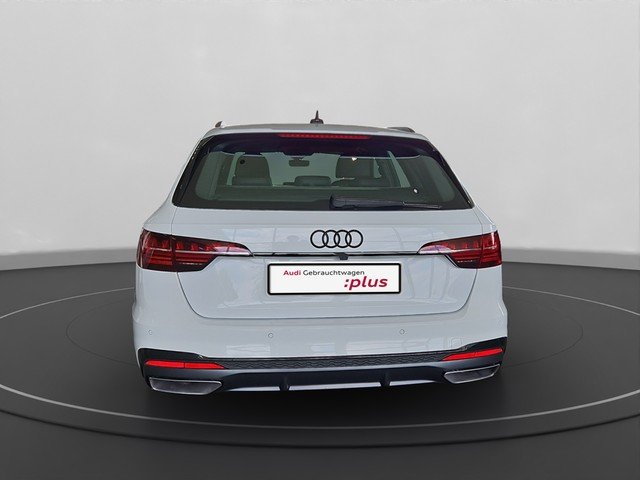 Audi A4 Avant 40 TFSI quattro S tronic S line MATRIX