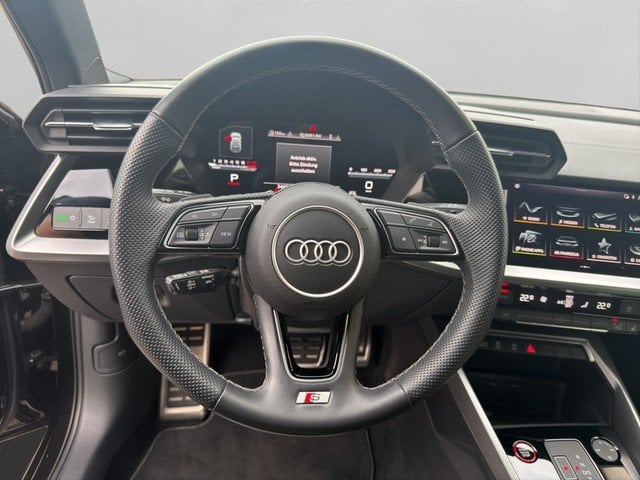 Audi S3 Sportback 2.0 TFSI quattro *LED*NAVI*GRA*SZH* Akustikglas