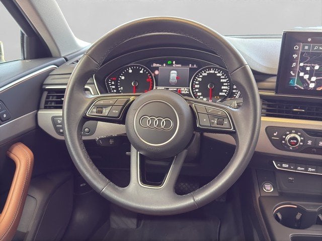 Audi A4 Avant 40 TDI quattro advanced *PANO*AHK*NAVI*