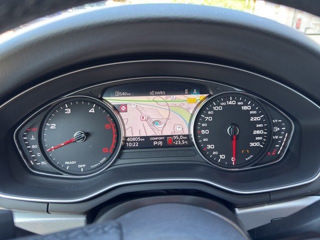 Audi A4 Avant 40 TDI quattro advanced *PANO*AHK*NAVI*