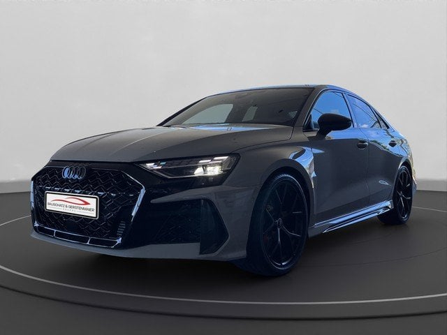 Audi RS 3 Lim. S tronic Schalensitze*RS-Abgas*Lack