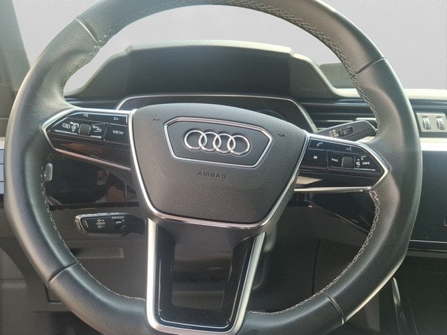 Audi Q8 Sportback e-tron 50 quattro S line *RFK*LUFT* AUT