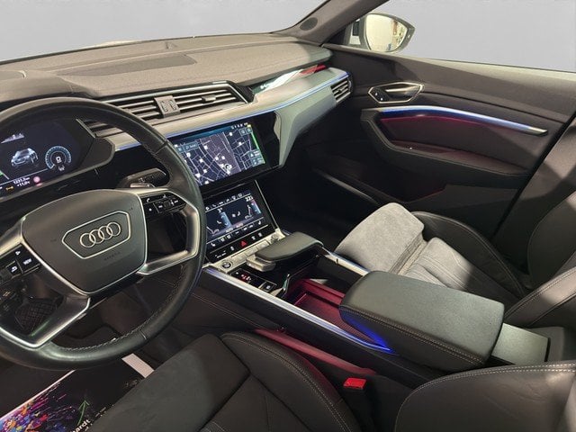 Audi Q8 Sportb. e-tron 50 quattro advanced *PANO*B&O*
