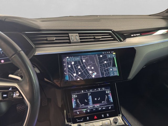 Audi Q8 Sportb. e-tron 50 quattro advanced *PANO*B&O*