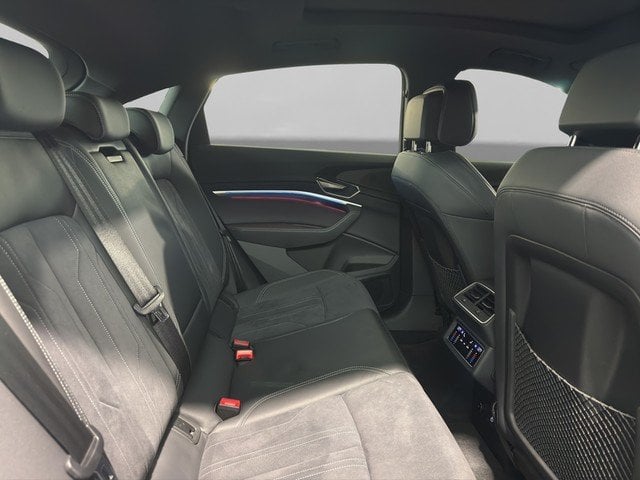 Audi Q8 Sportb. e-tron 50 quattro advanced *PANO*B&O*