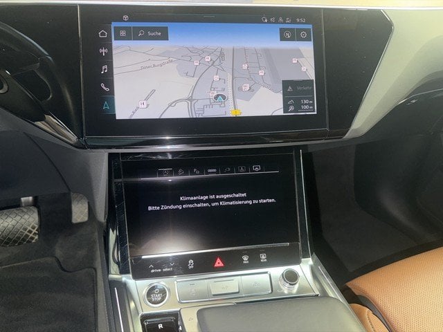 Audi Q8 e-tron 55 quattro advanced *MATRIX*PANO*B&O* Akustikglas