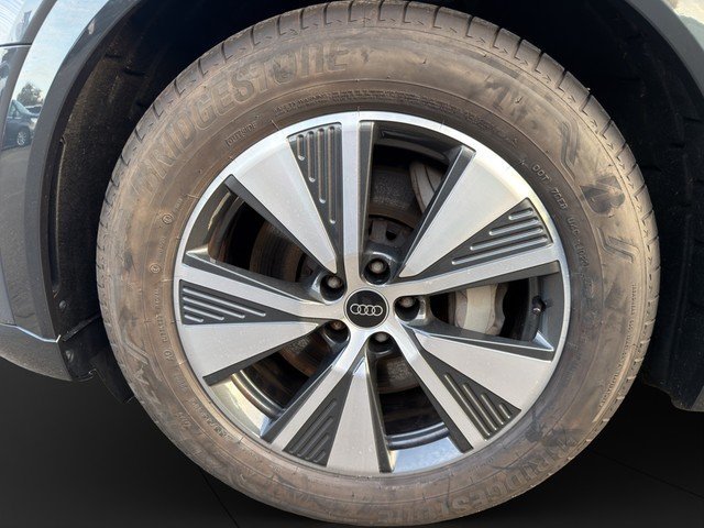 Audi Q8 e-tron 50 quat. advanced *AHK*B&O*MATRIX*LUFT Akustikglas