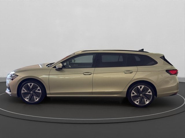 Skoda Superb Combi 2.0 TDI Selection *AHK*NAVI*LED* AHK