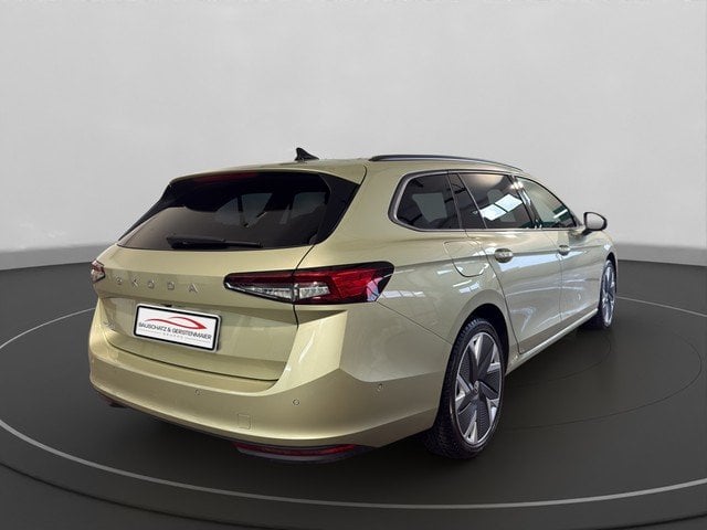 Skoda Superb Combi 2.0 TDI Selection *AHK*NAVI*LED* AHK