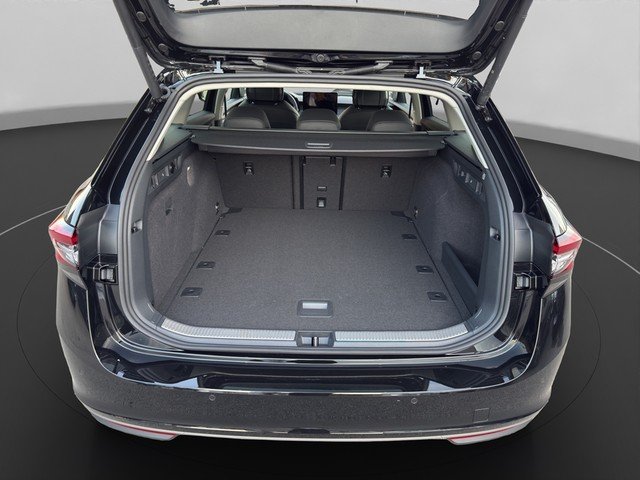 Skoda Superb Combi L&K 2.0 TDI 142 kW 7-Gang-DSG 4x4