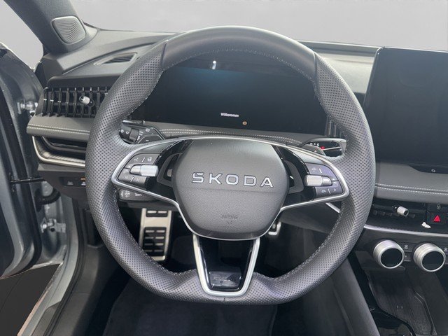 Skoda Superb Combi Sportline 2.0 TDI 142 kW 7-Gang-DSG 4x4