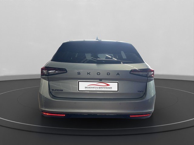 Skoda Superb Combi Sportline 2.0 TDI 142 kW 7-Gang-DSG 4x4
