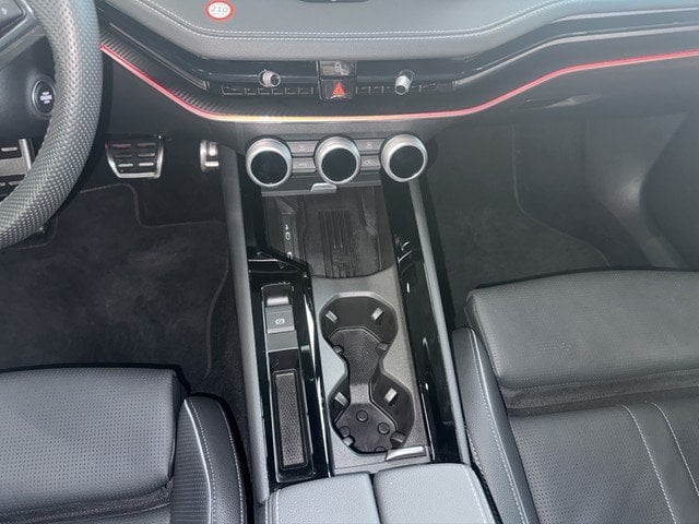 Skoda Superb Sportline 2.0 TDI 142 kW 7-Gang-D