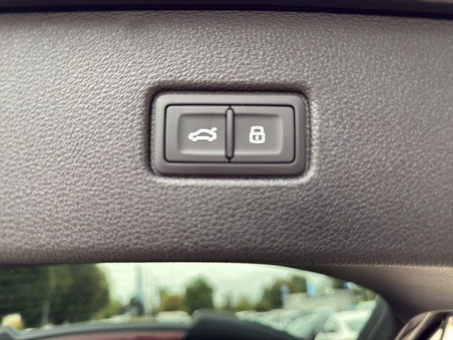 Audi Q7 SUV S line TFSI e quattro Matrix*Luft*Pano*AHK