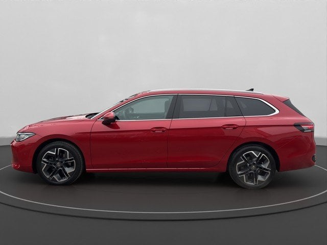 VW Passat 2.0 TDI Elegance PANO*AHK*MASSAGE*360&deg;*SH HUD