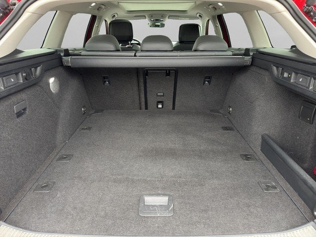 VW Passat 2.0 TDI Elegance PANO*AHK*MASSAGE*360&deg;*SH HUD