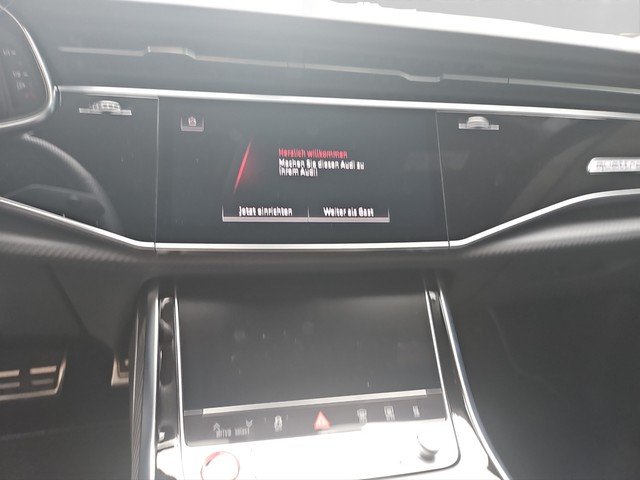 Audi RSQ8 4.0 TFSI quattro *PANO*MATRIX*AHK*