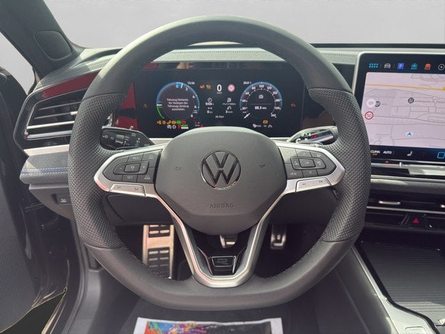 VW Passat 1.5 eHybrid DSG R-Line *MATRIX*HUD*AHK*
